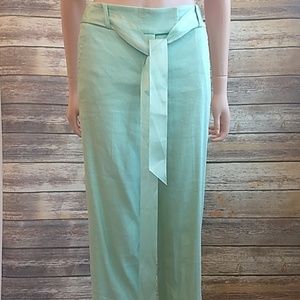 NWT Bebe Apple Side Slit Capris w/ Sash Size 0